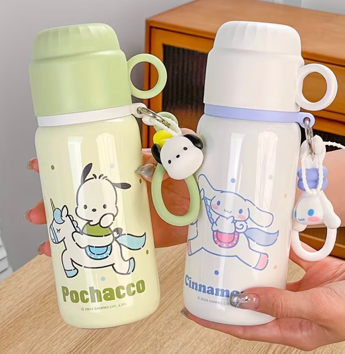 1pc Sanrio Series Insulated Cup 460ML Cute Outdoor Travel Portable Water Bottle for Office Drinking Cup Dual-Use Cup with Handle And