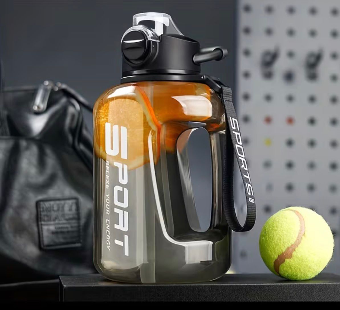 1700ml Portable Water with Straw for Fitness and Sports | Large Capacity, Grade, Ideal for Camping and Travel, Plastic, Matte End